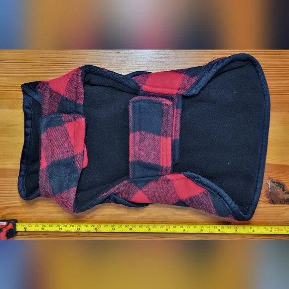 Eddie Bauer PET • - Picture 2 of 5